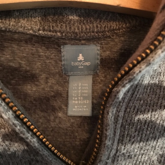 Baby Gap size 2 camo pullover sweater - Picture 3 of 3